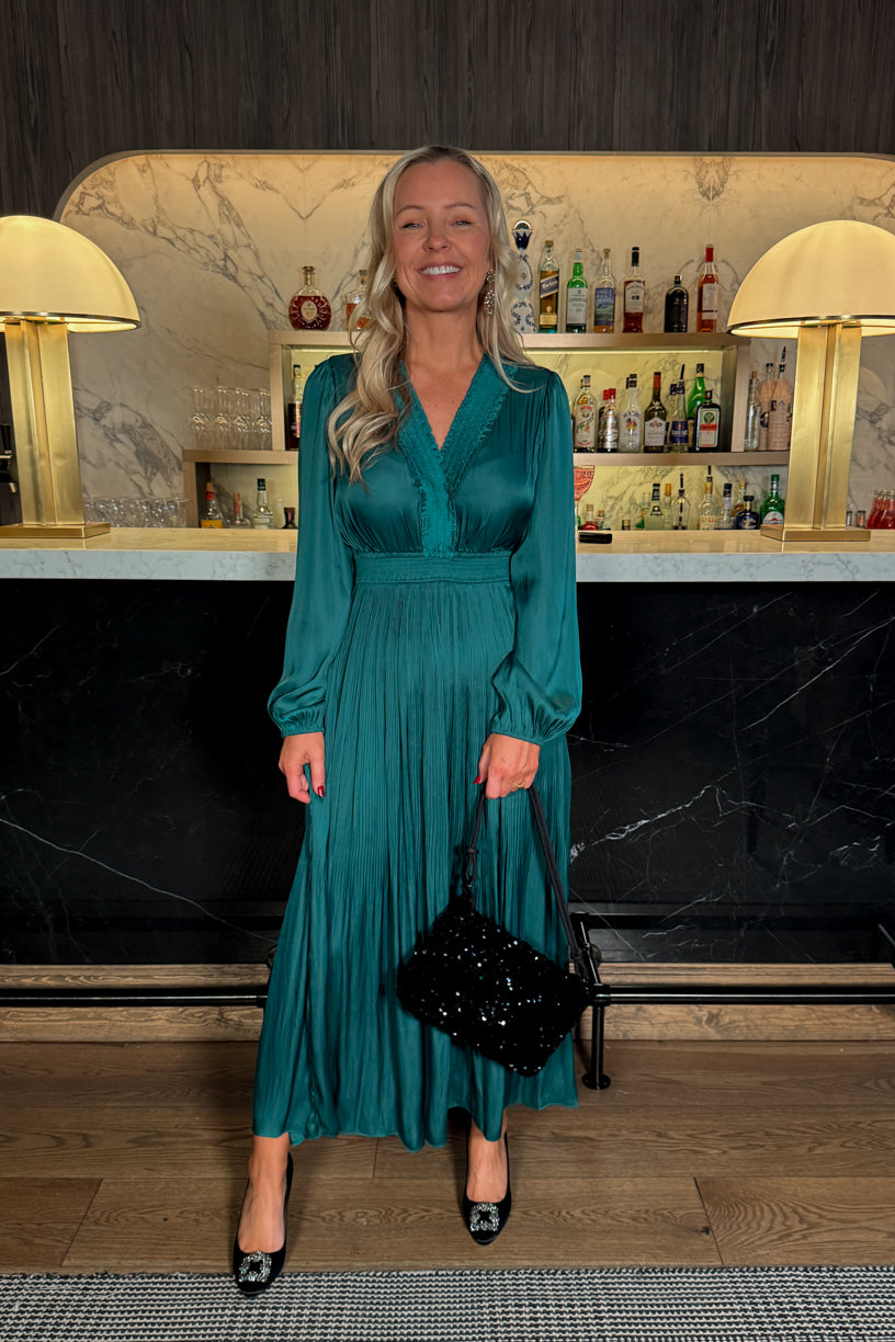 Alisson Solid Dress Green