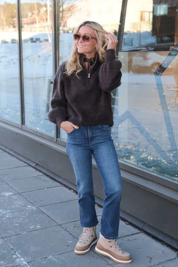 Li Chunky Sweater Dark Brown