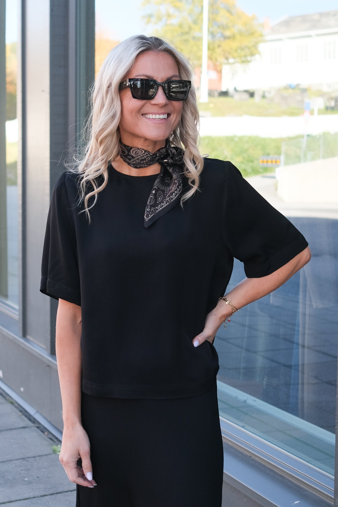 Leonie Satin Tee Black