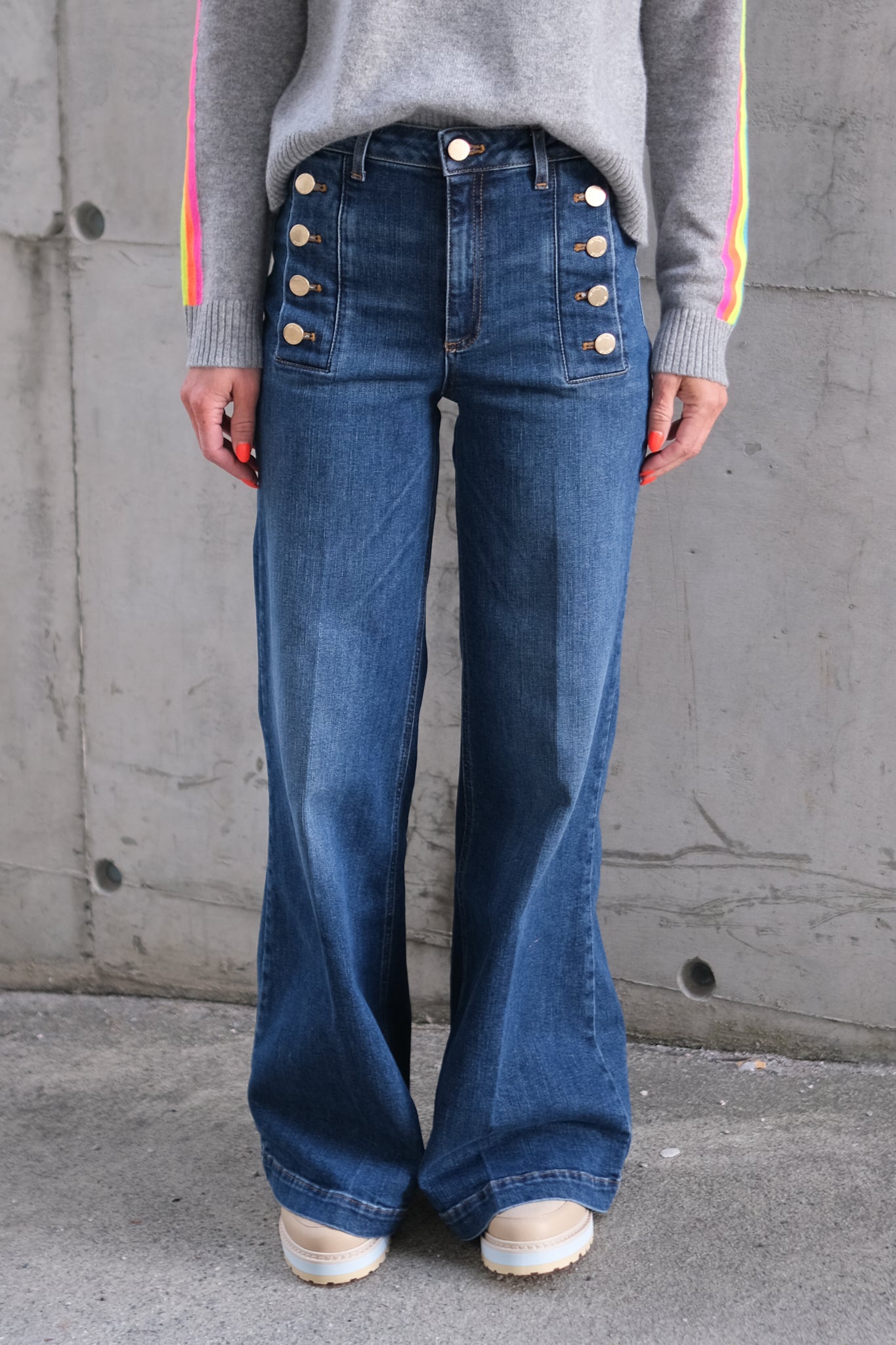 Giudith Medium Blue Denim