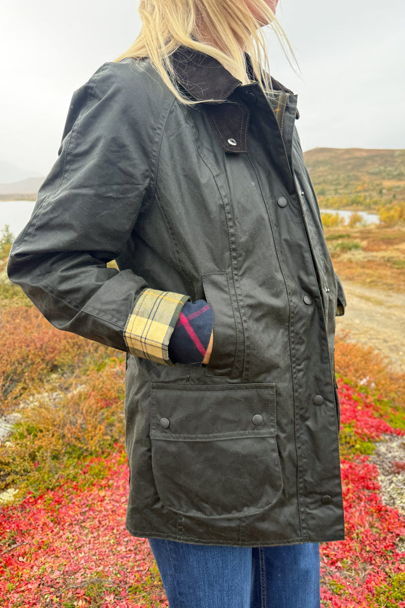 Beadnell Wax Jacket Sage