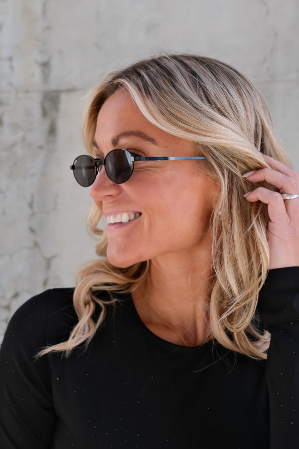 Rosie Black Smoke