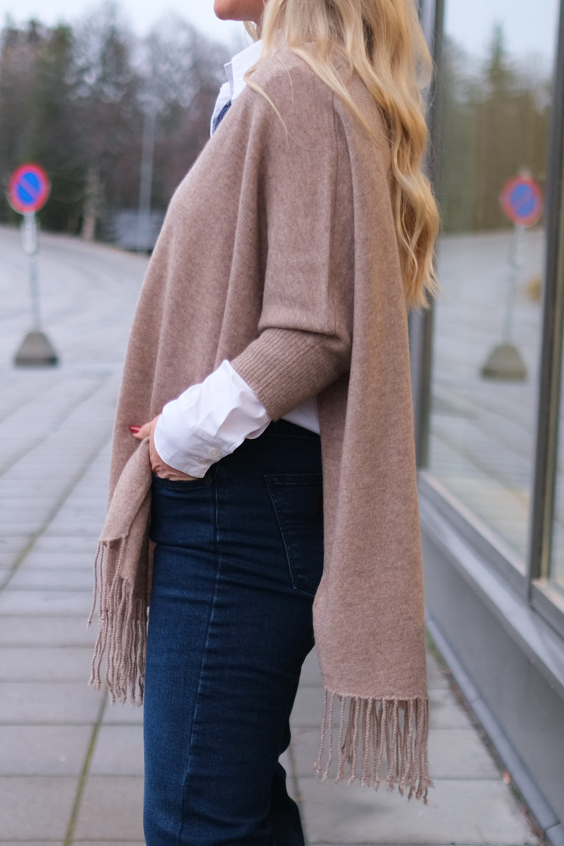 V-Neck Poncho Fringes Mink