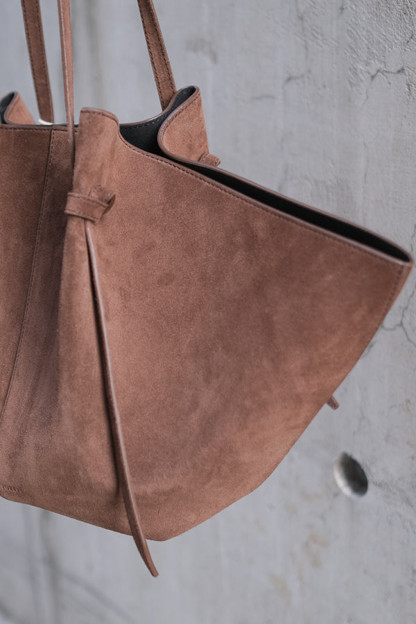 Large Mochi Chocolate Suede