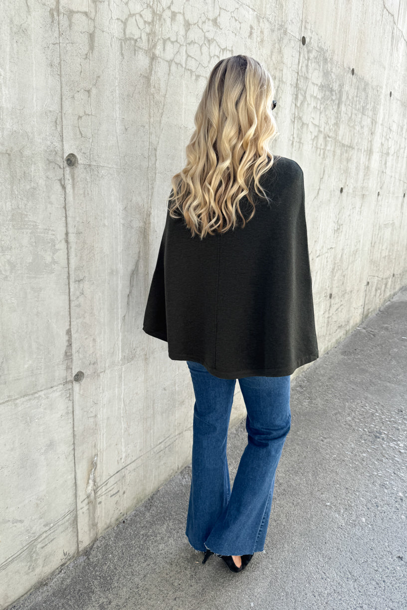 Mary Knitted Poncho Dark Green