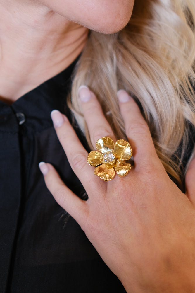 Anemone Ring Gold Crystal