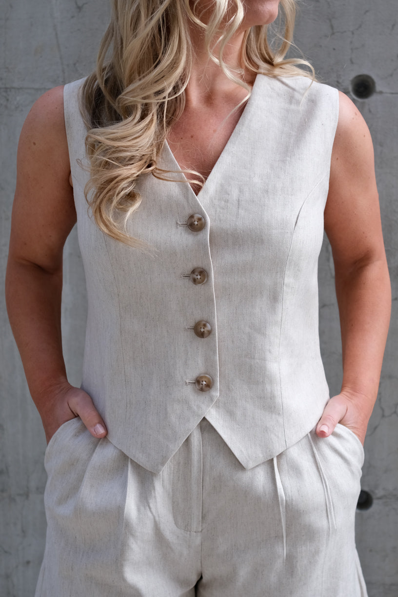 Vivienne Vest Light Sand Melange