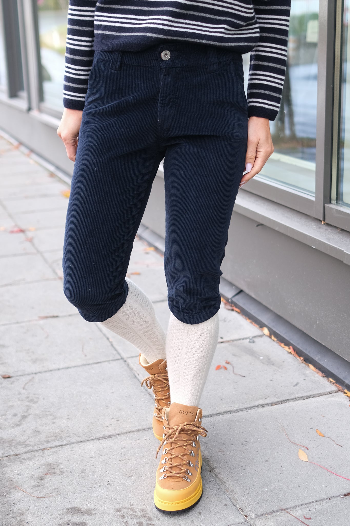 Aspen Cord Knickers Navy