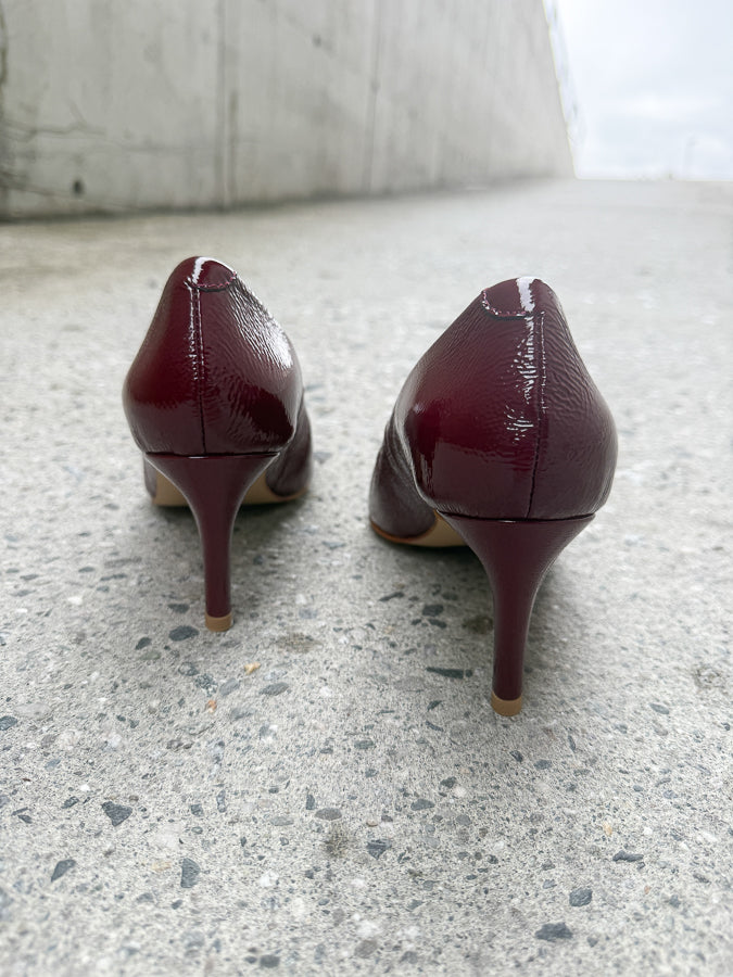 Nubia Patent Pumps Bordeaux