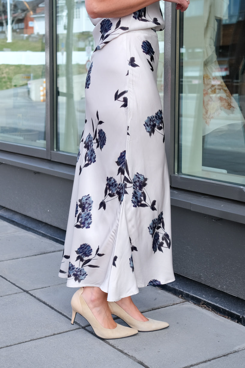 Hyro Skirt Cream Hydra Print