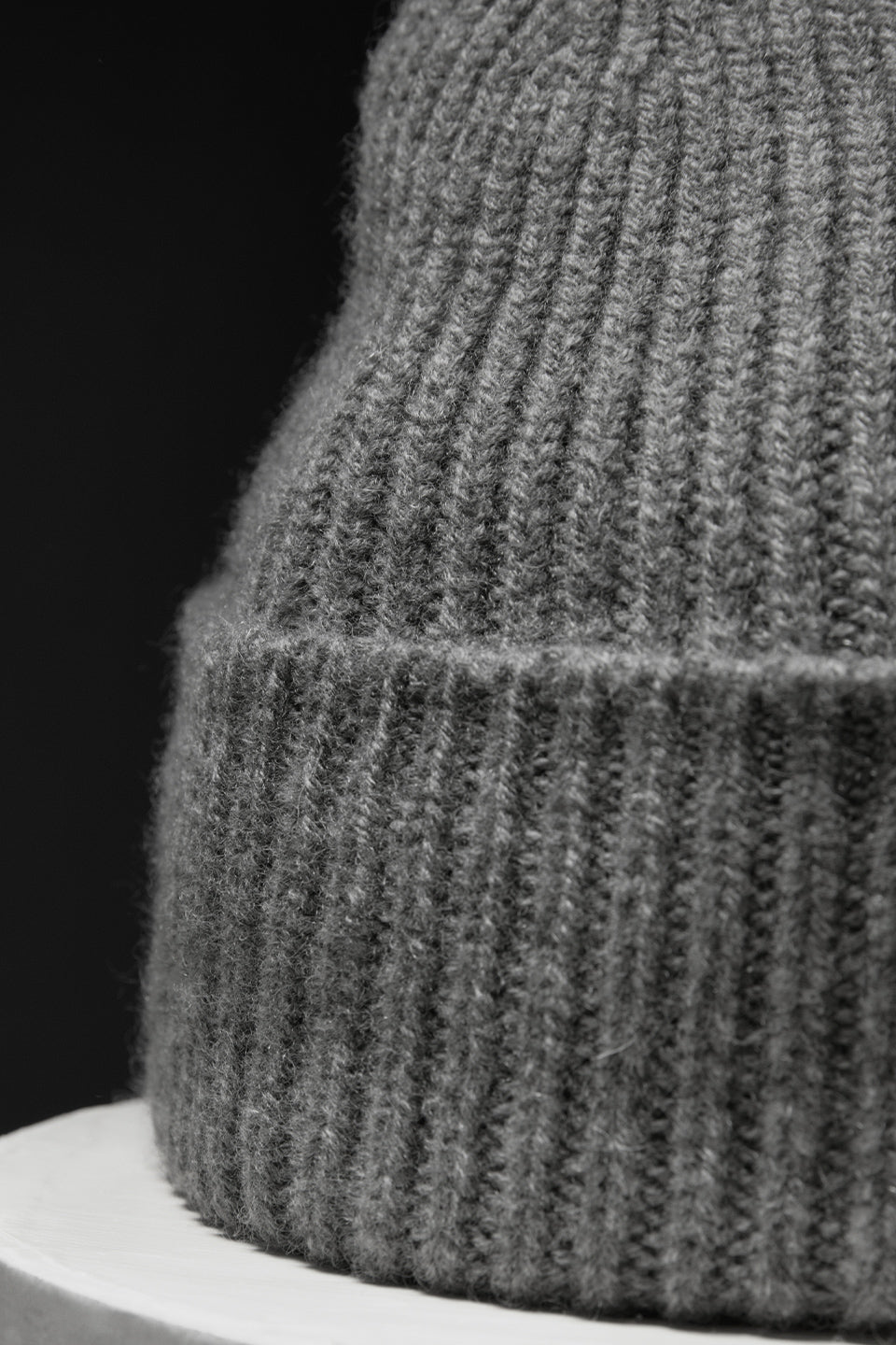 Oslo Beanie Rime Grey