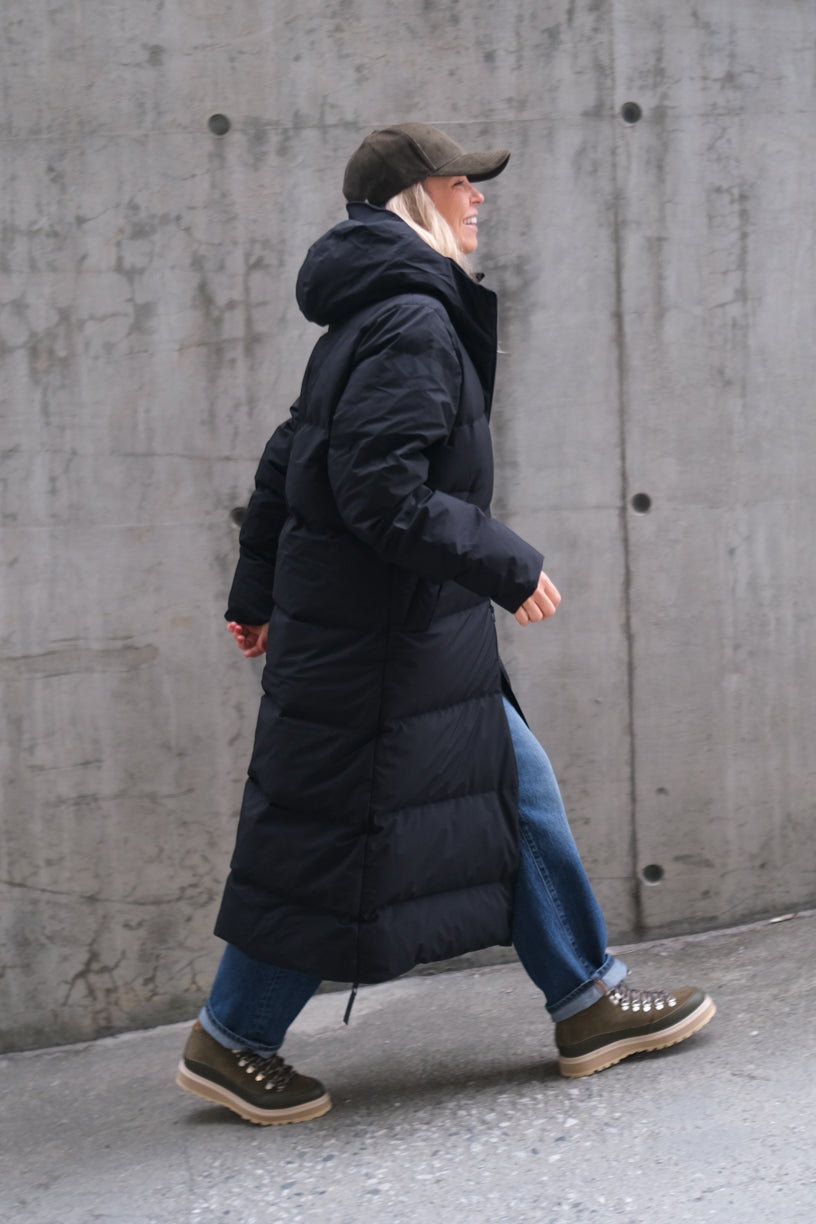 Innvik Down Coat Black