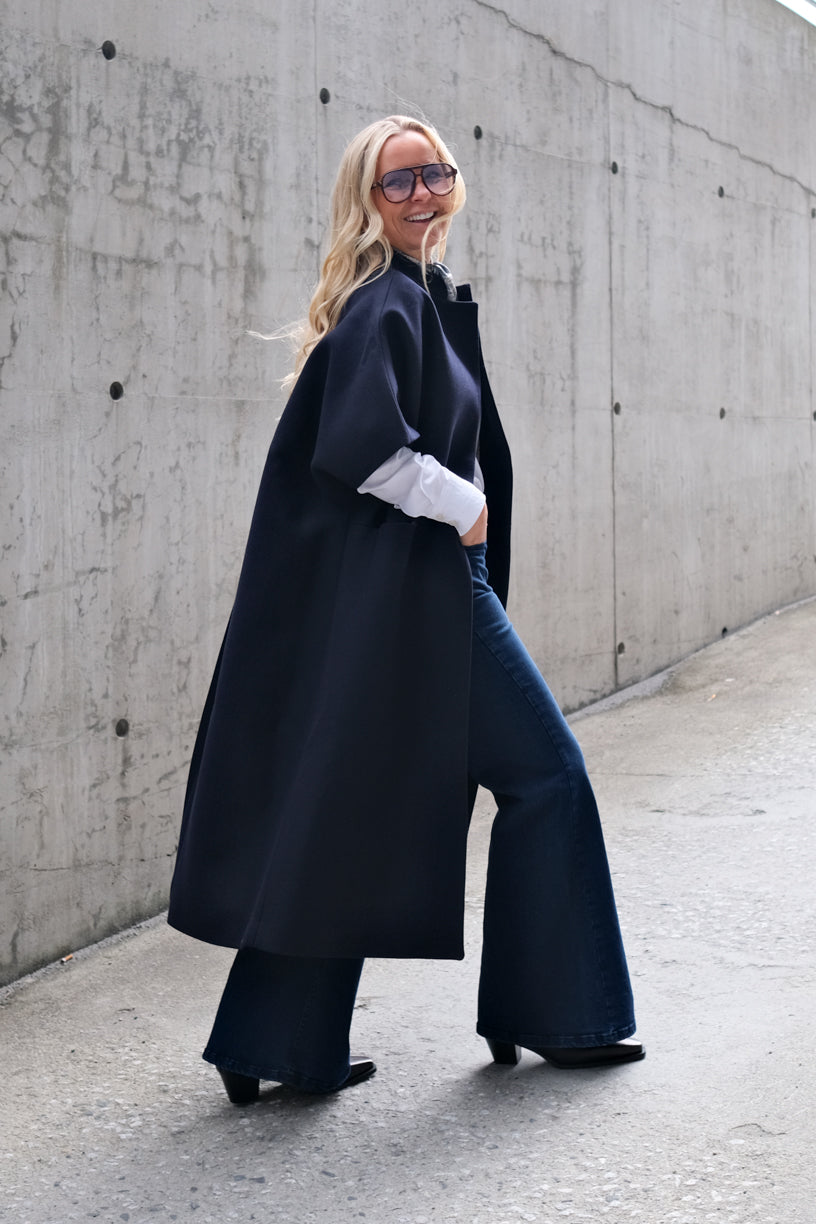 Long Mok Coat Navy