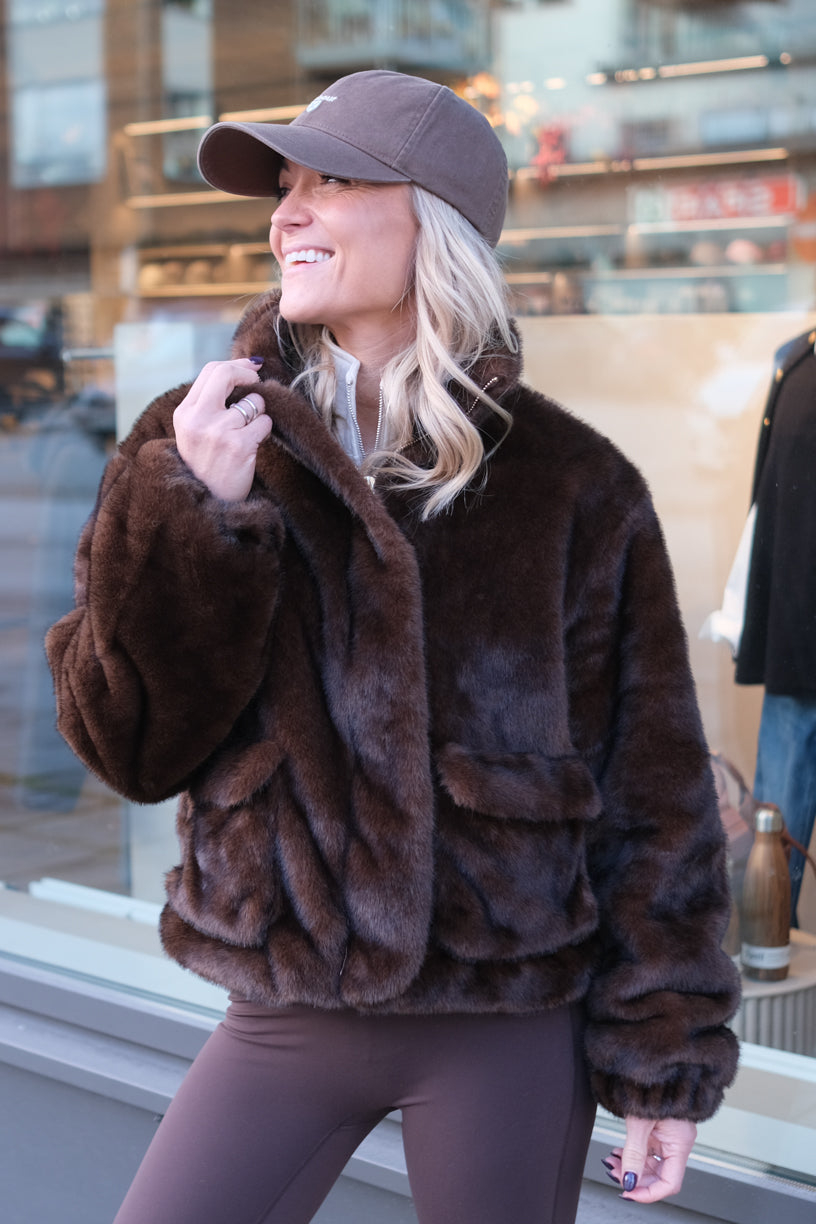 New York Fuskepels Jakke Minkbrun