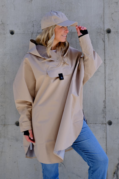 Bergen Poncho Beige