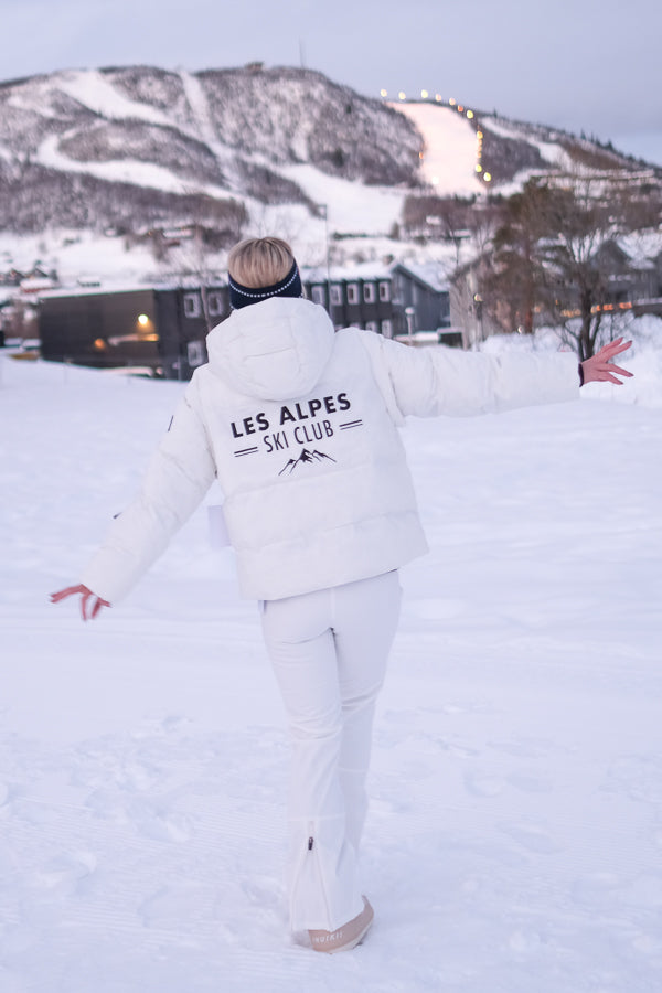 Hanni Ski Club Jacket Snow White