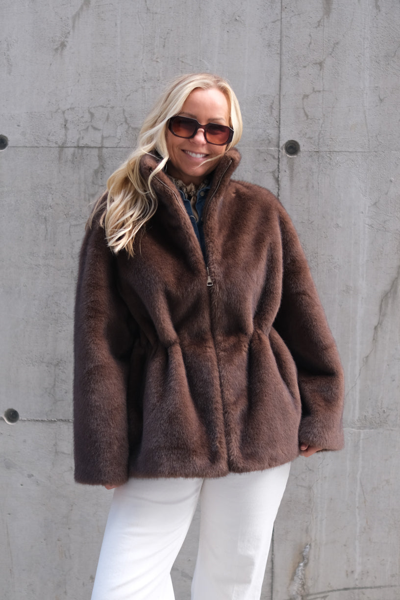Frankie Faux Mink Choco