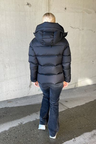 Stella Down Jacket Black