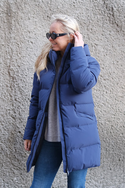 Thundra Down Parka Midnight Blue