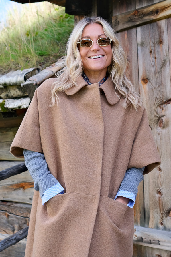 Long Mok Coat Rounded Collar Camel