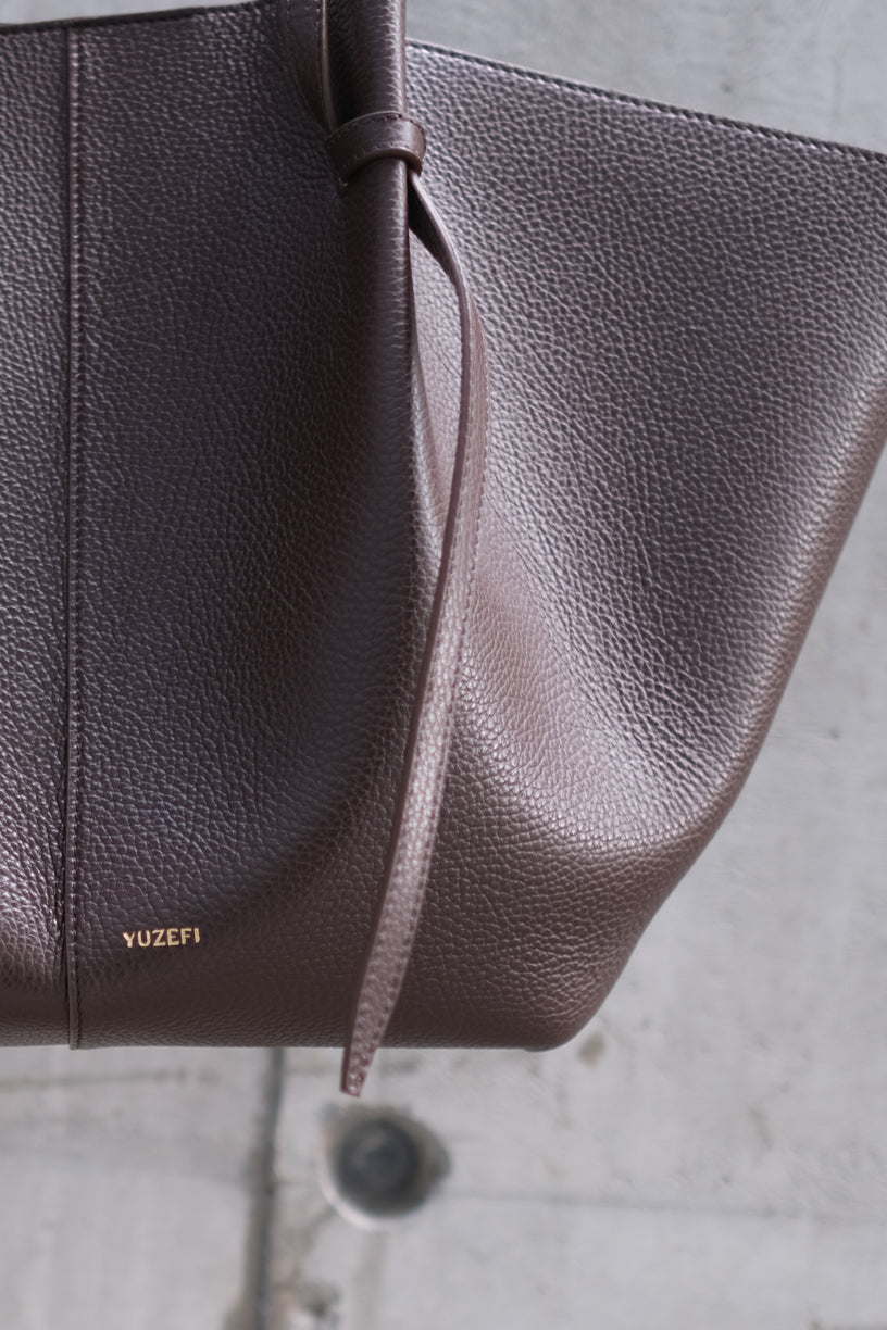 XL Mochi Pebble Grain Leather Espresso