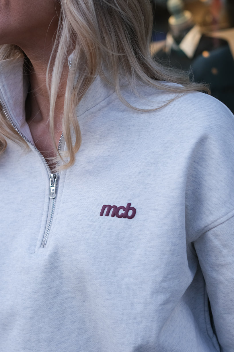 Signature Cropped Half-Zip Grey Melange/burgundy
