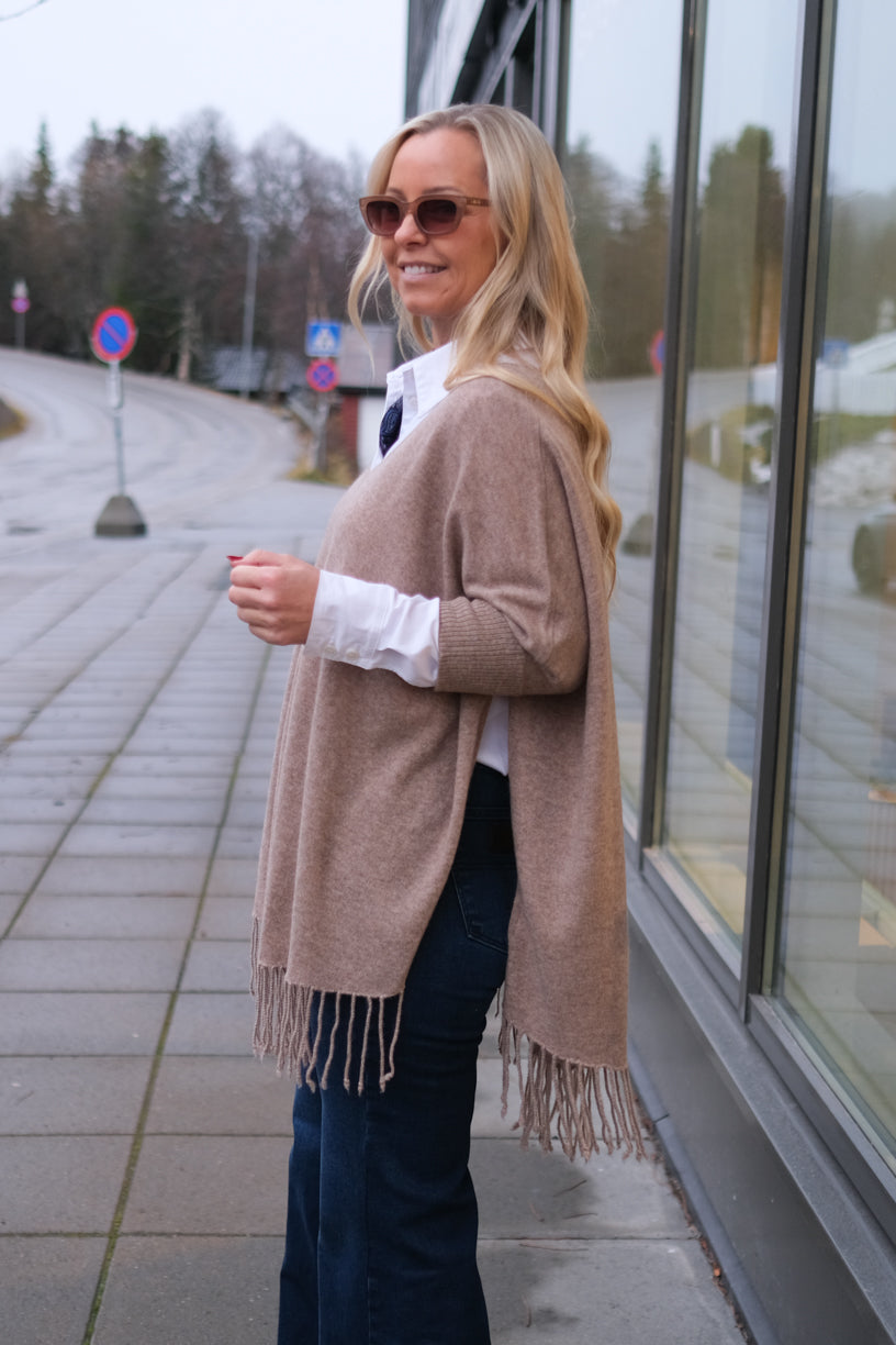 V-Neck Poncho Fringes Mink