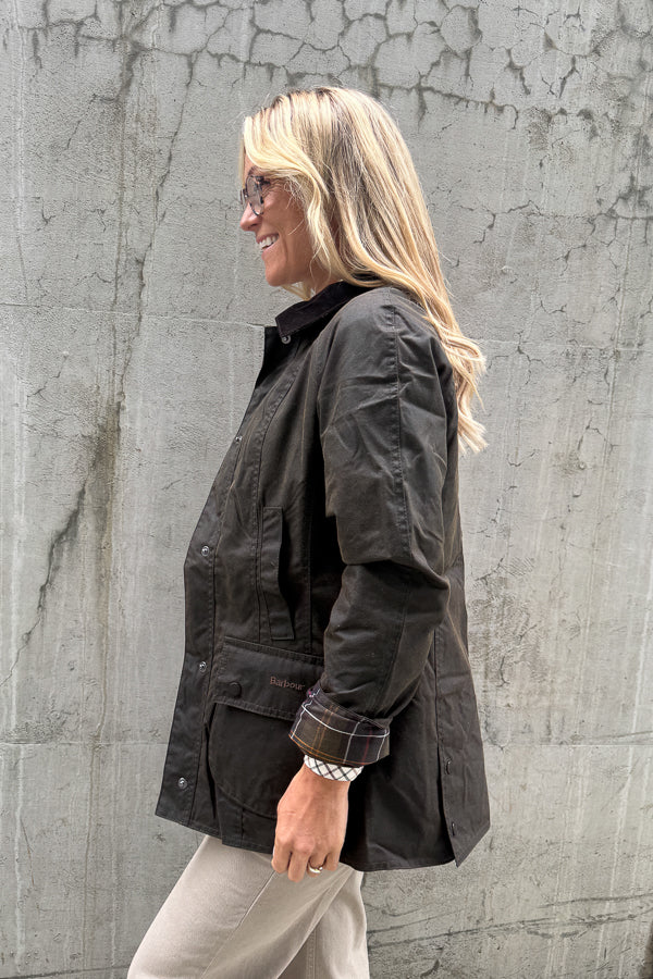 Classic Beadnell Wax Jacket Olive