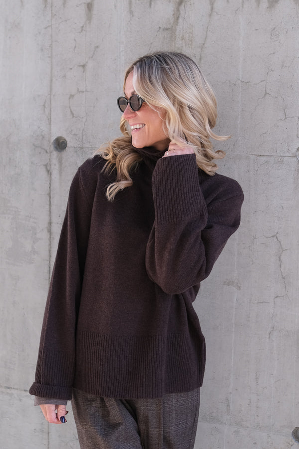 Alpha Knit T-Neck Dark Brown Melange