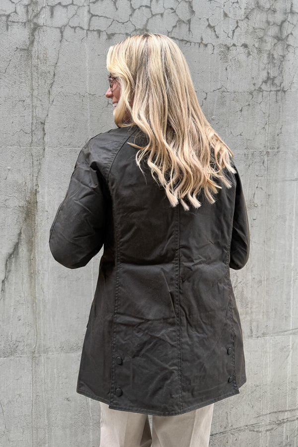 Classic Beadnell Wax Jacket Olive