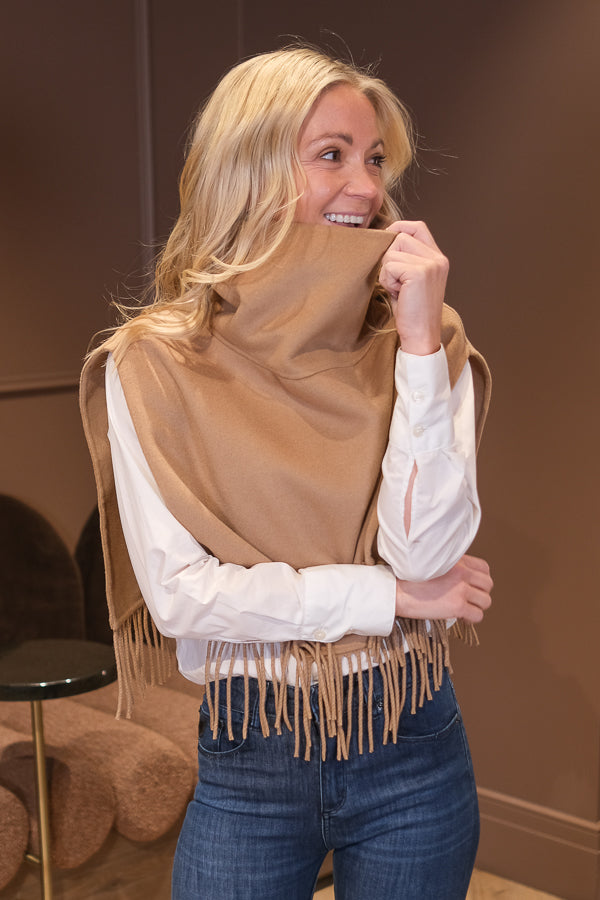 Hals Med Frynser Camel