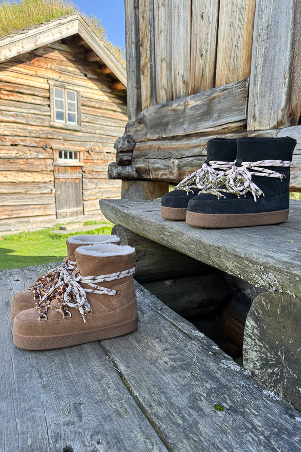 Quilted Suede Boot Black