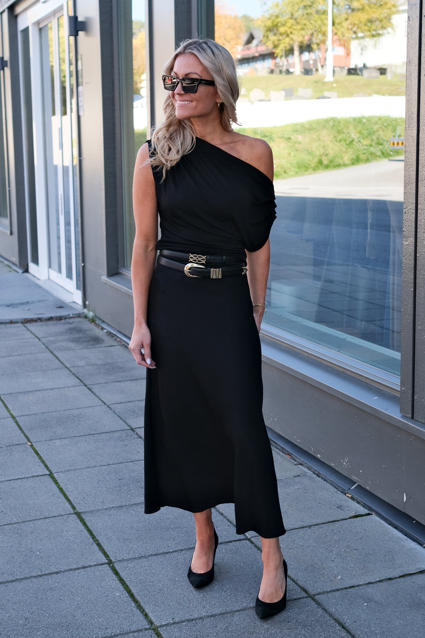 Tyne Satin Skirt Black