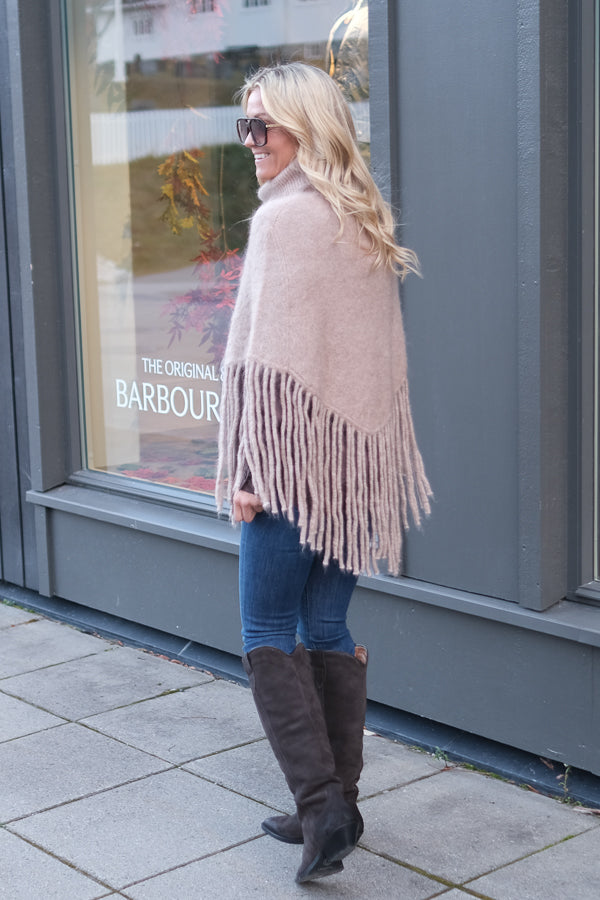 Nikola Chunky Poncho Hazel Beige