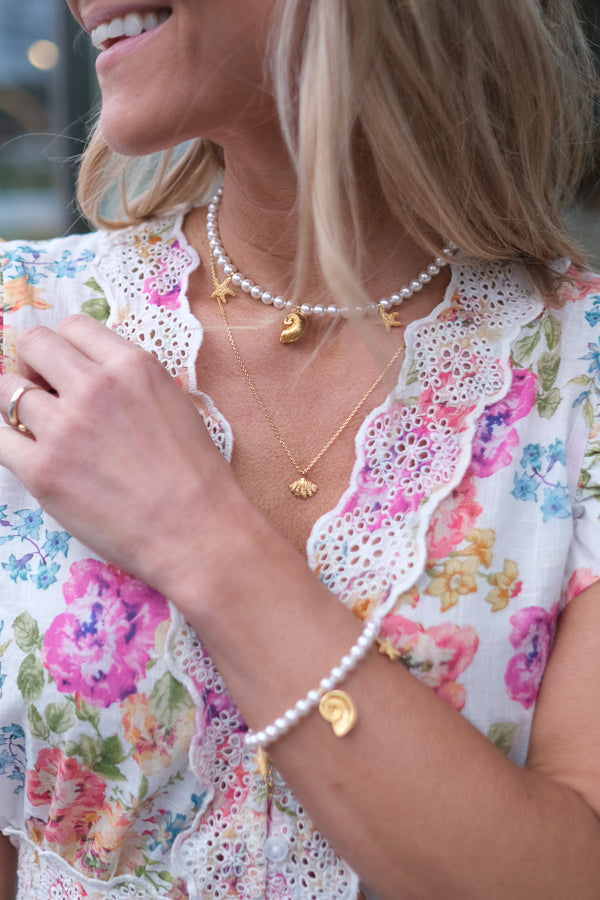 Ismara Necklace Gold Pearl