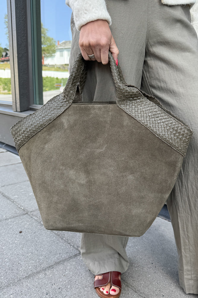 Aura Bag Olive Suede Large