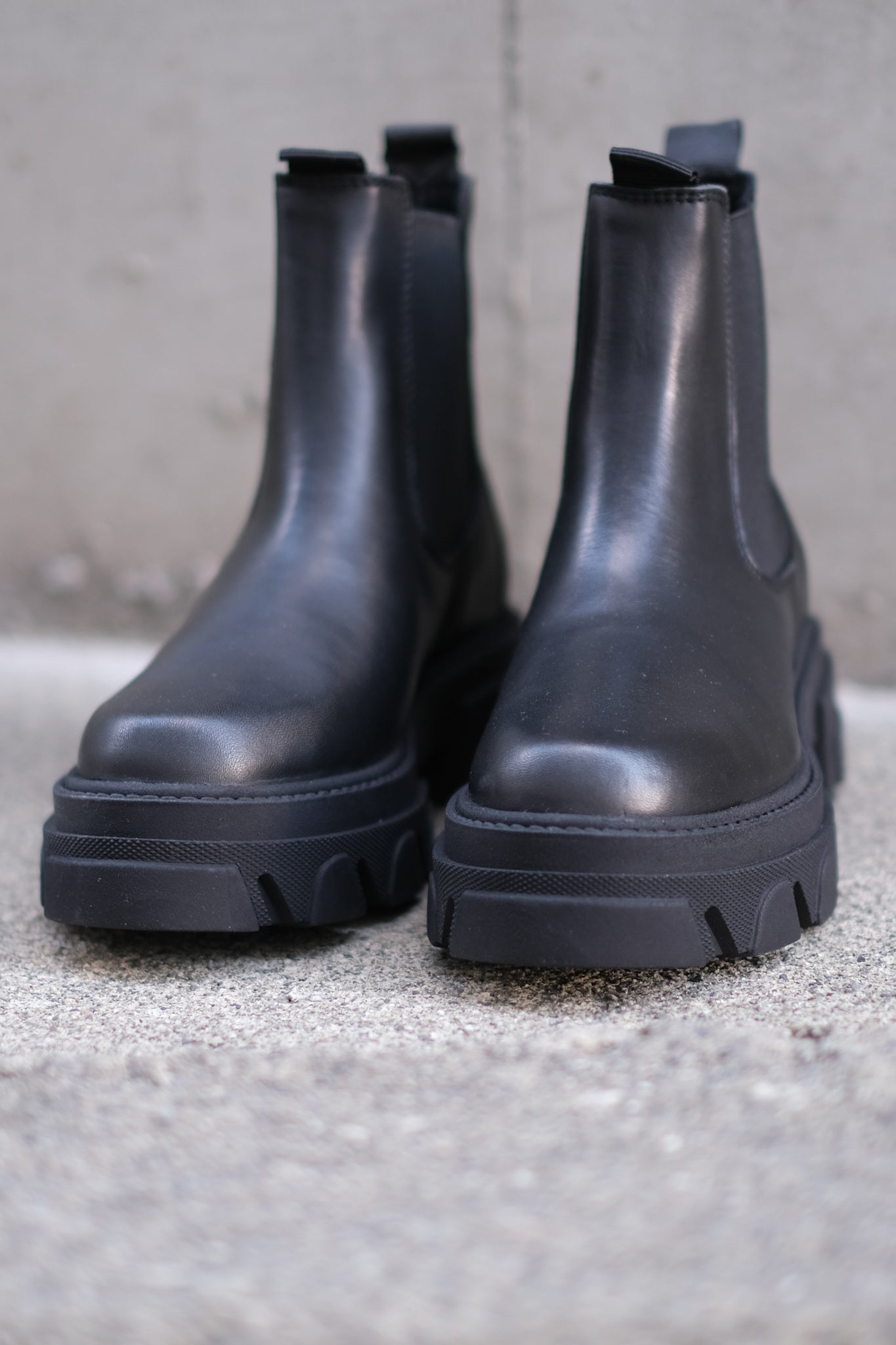 Lira Boots Black