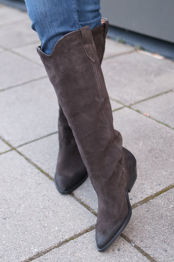 Chantal Brown Suede Boots