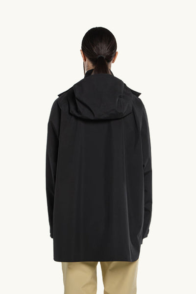 Voss Poncho Black