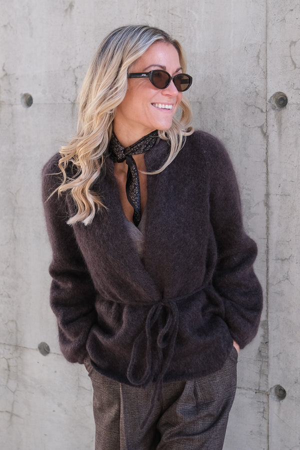 Fredrikke Chunky Cardigan Dark Brown