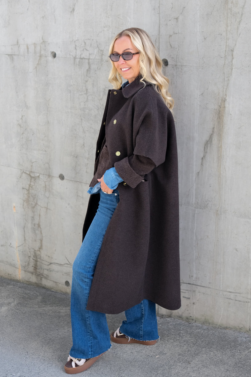 Long Mok Coat Rounded Collar Brown