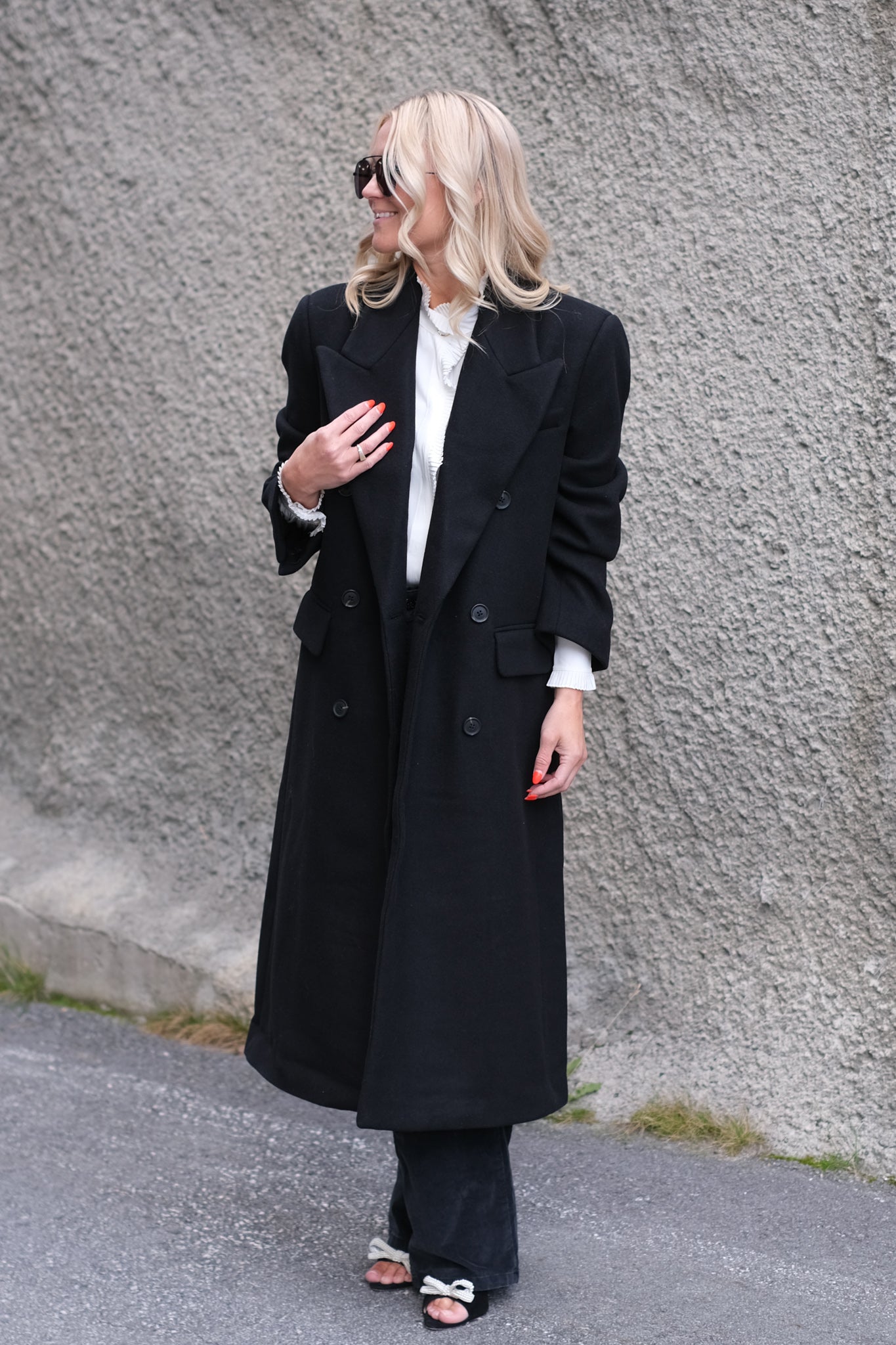 Sogano Coat Black