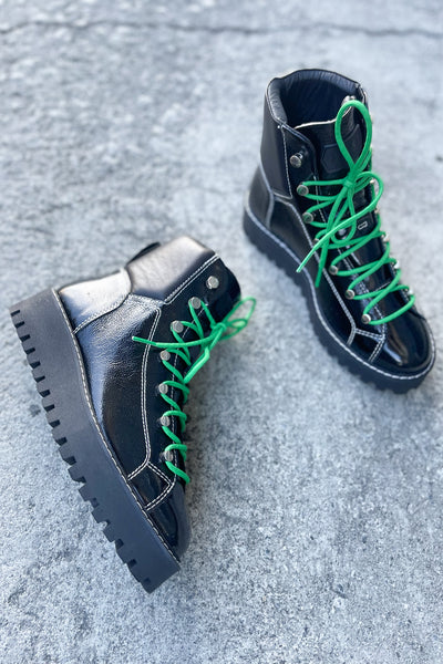 Verona Patent Leather Boots Black